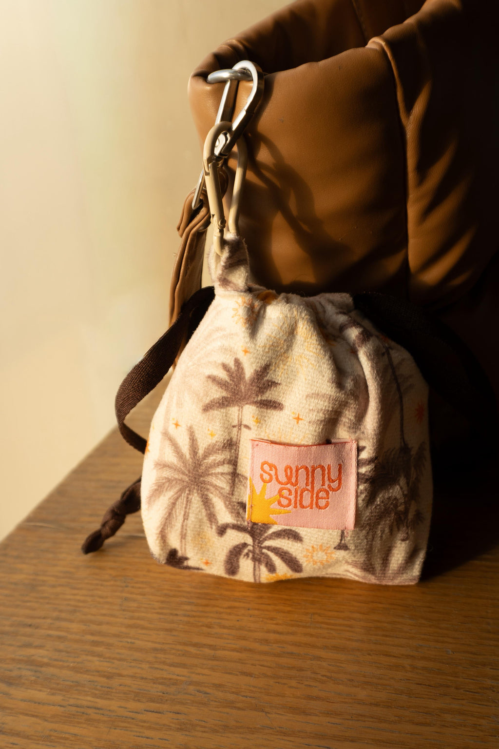 Palm Bliss | Brown